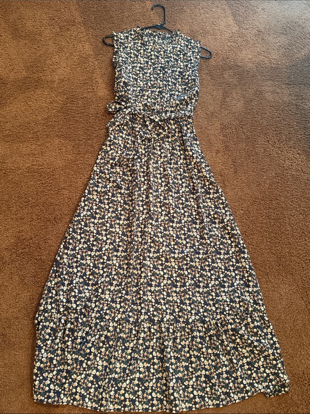 SHEIN Navy Floral Print Sleeveless Maxi Dress